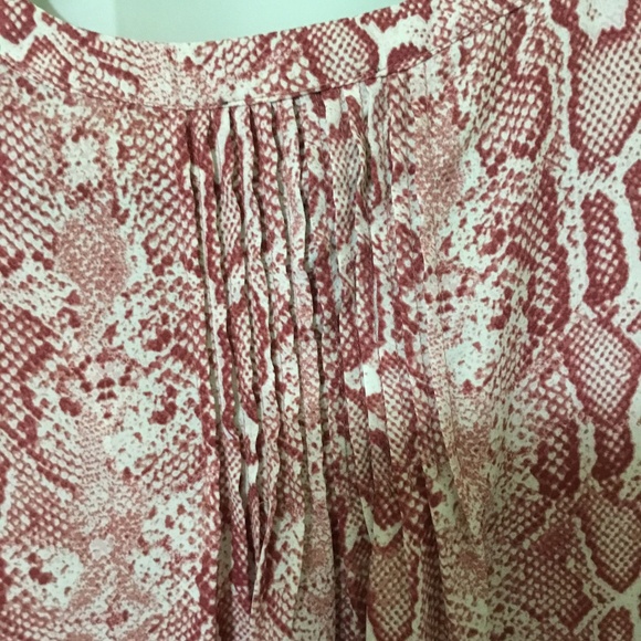 🙀3/$20 Chelsea & Theodore~Women's Pink & Red Sleeveless Blouse~Size XL - Picture 5 of 6